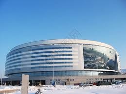 篮球湖人球迷制作大型海报欢迎队内新援